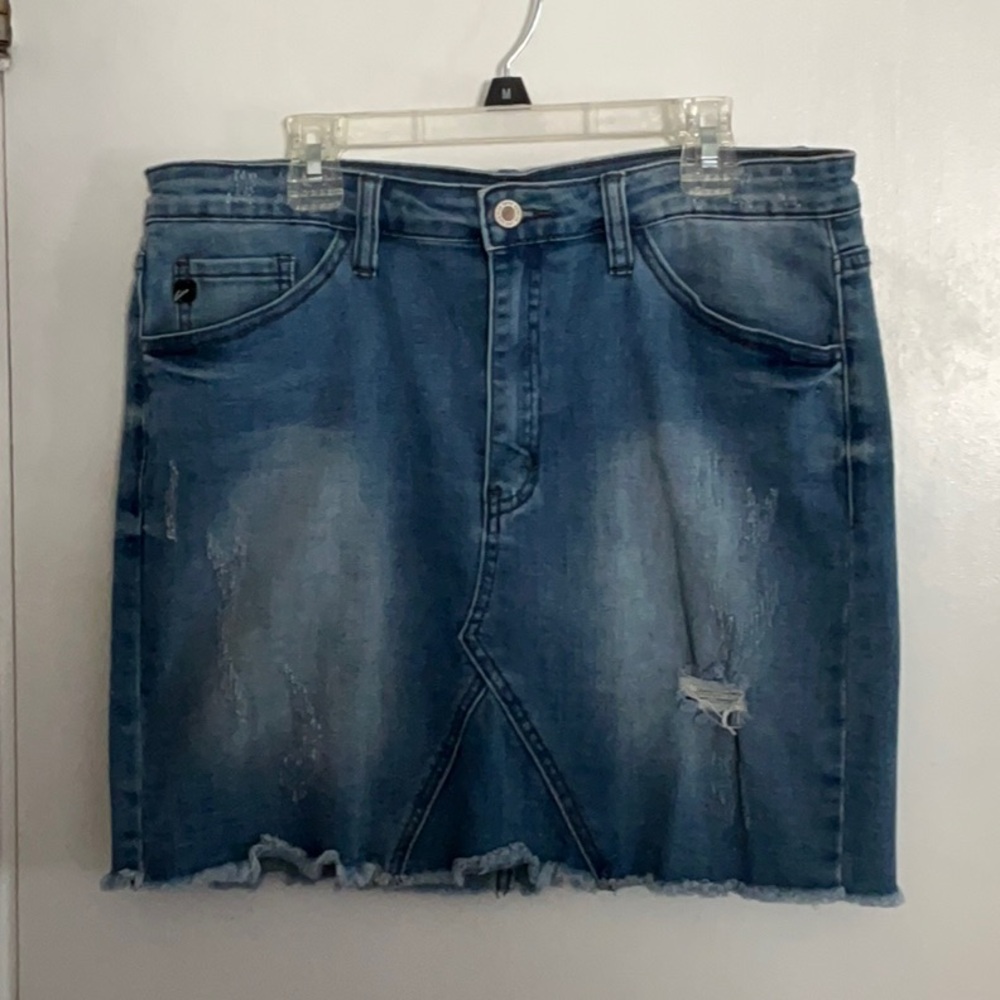 Kancan distressed blue jeans skirt frayed edge 9/28 cotton blend